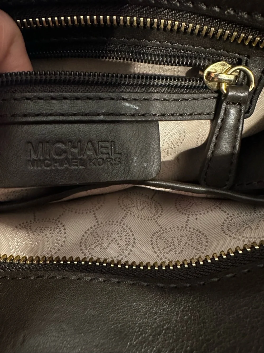 Michael Kors Hamilton Traveler crossbody bag w/Calf Hair and Leather - Picture 9 of 13